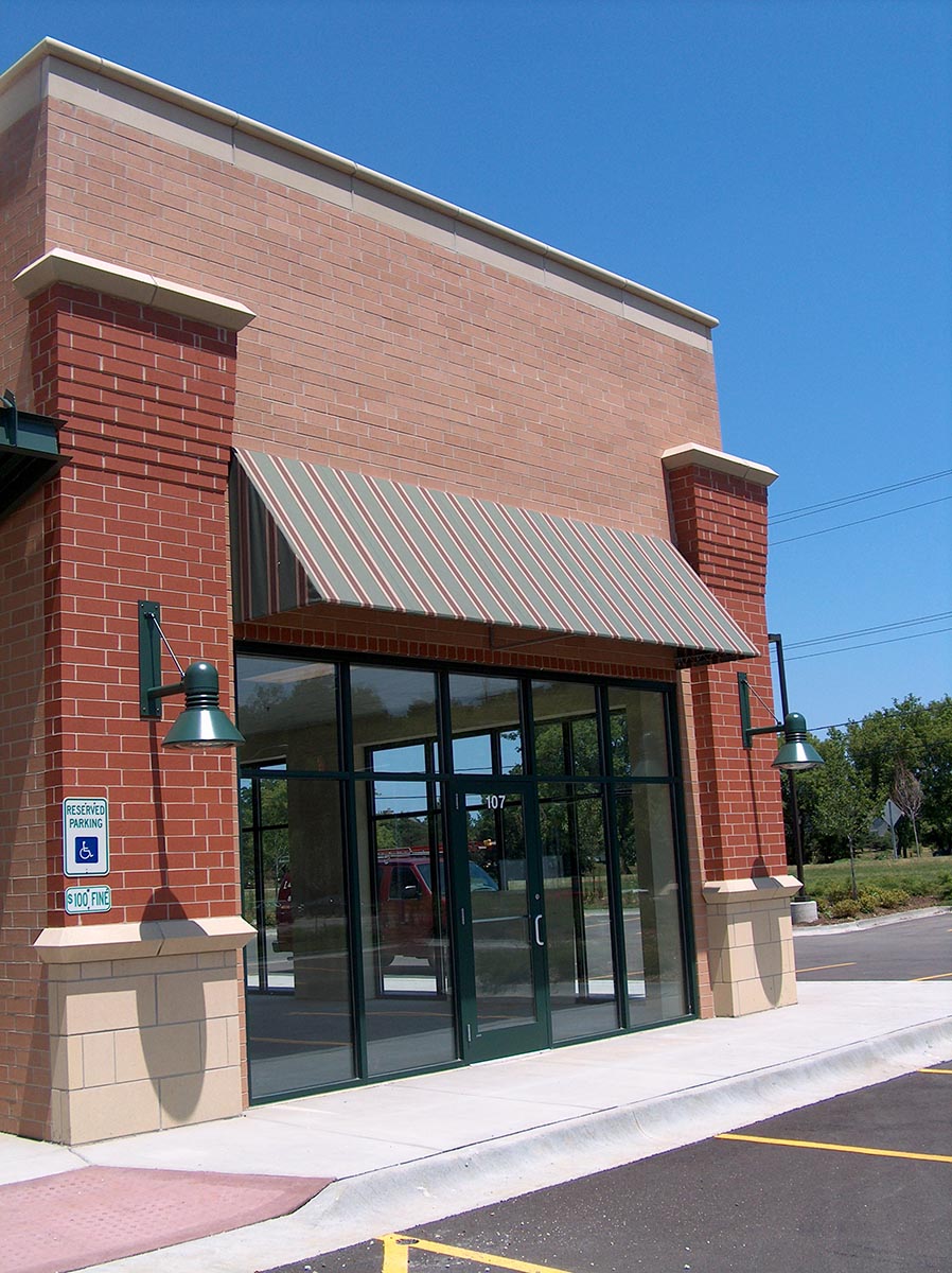 Retail Building Design - Commercial Architecture -Crystal Lake, IL - designed by DDCA Architects