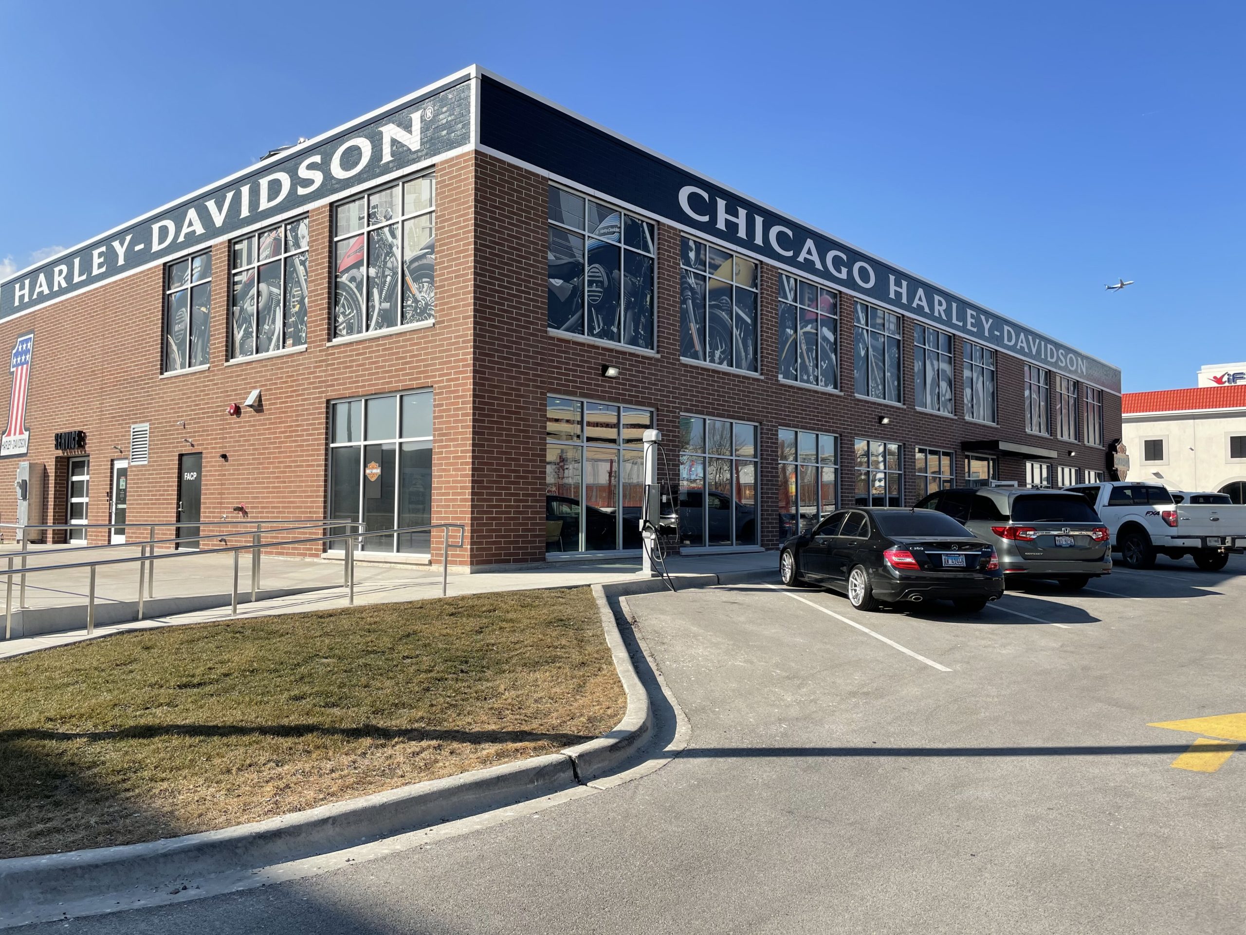 Retail architecture design - Harley Davidson - Rosemont, IL
